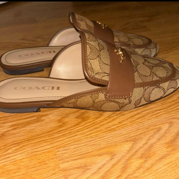 Coach Sandals in style “Samie Slide” - Picture 2 of 3